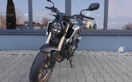 Gebrauchtmotorrad Honda CB125R - Bild 7