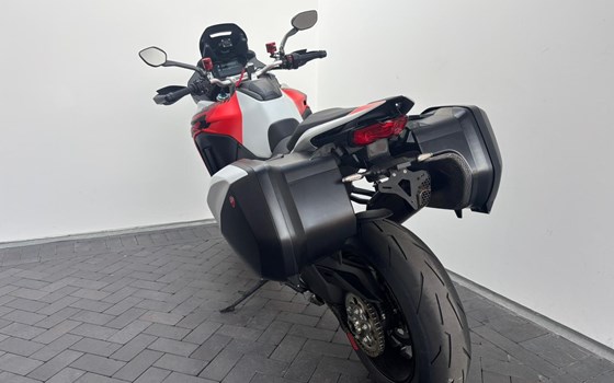 Gebrauchtmotorrad Ducati Multistrada V4 RS - Bild 7
