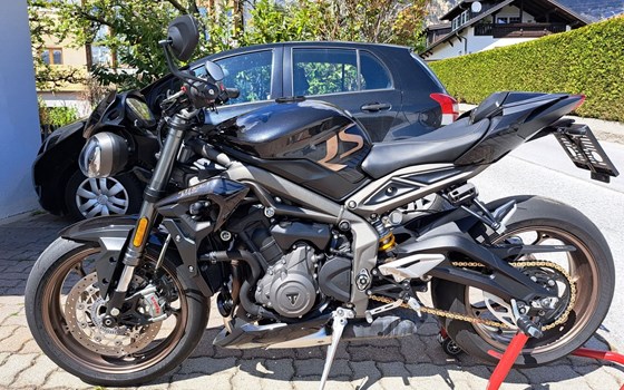 Gebrauchtmotorrad Triumph Speed Triple RS - Bild 5
