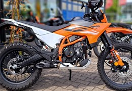 Neumotorrad KTM 390 Enduro R