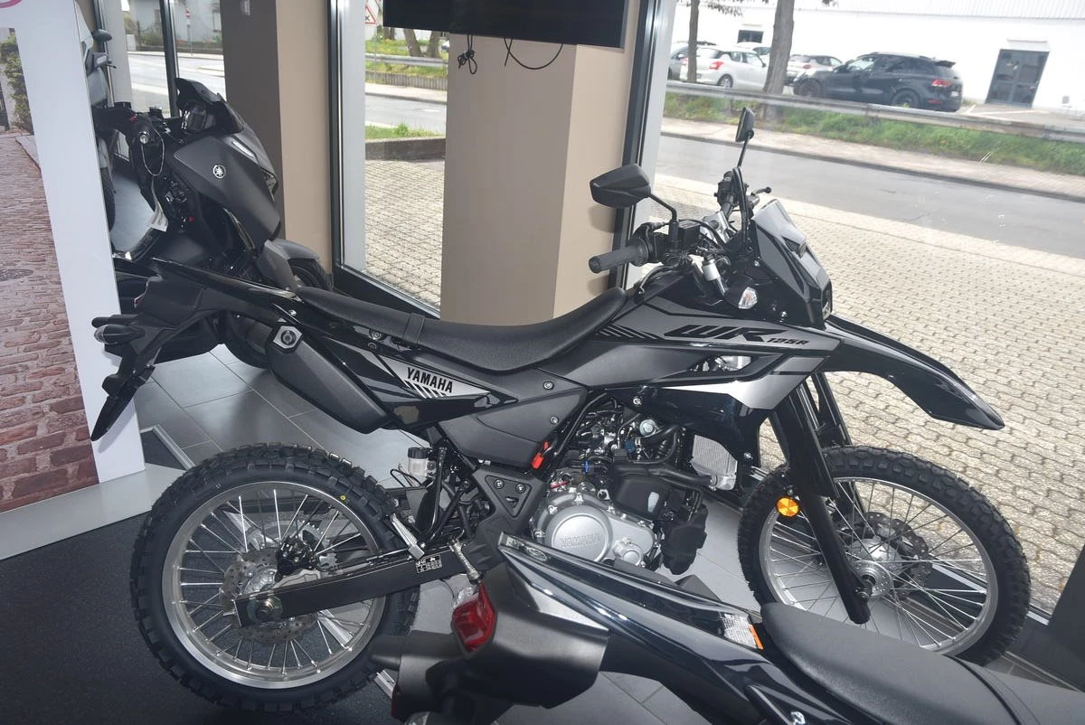 Yamaha WR125R 
