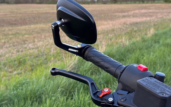 Gebrauchtmotorrad Moto Guzzi V7 III Milano - Bild 10