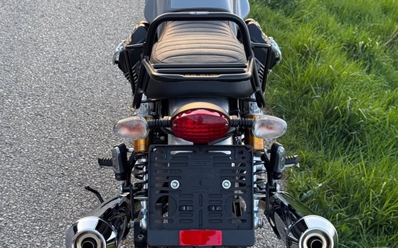 Gebrauchtmotorrad Moto Guzzi V7 III Milano - Bild 7