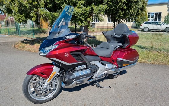 Gebrauchtmotorrad Honda GL 1800 Goldwing Tour DCT - Bild 1
