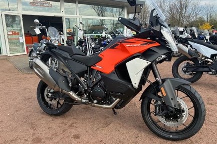 KTM 1390 Super Adventure S EVO
