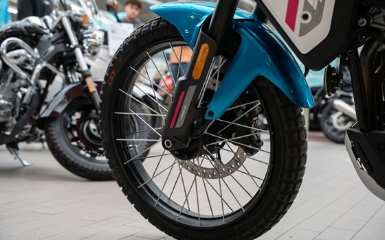 Neufahrzeug CFMOTO 450MT - Bild 14