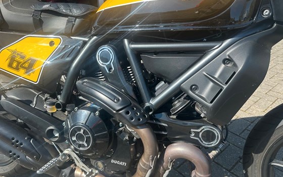 Gebrauchtmotorrad Ducati Scrambler Full Throttle - Bild 3