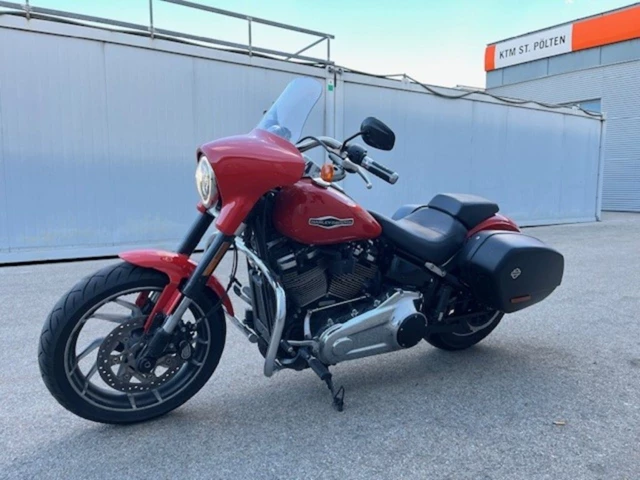 Harley-Davidson Softail Sport Glide FLSB (orange) - Bild 4