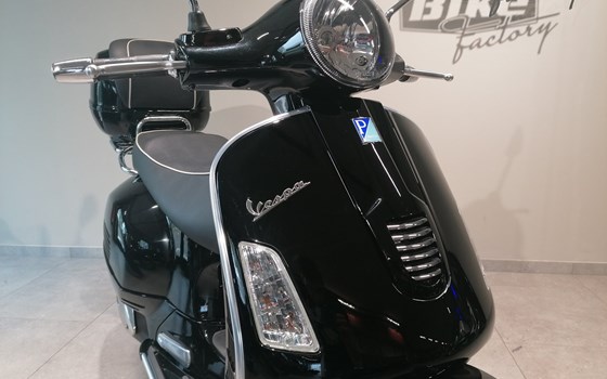 Gebrauchtmotorrad Vespa GTS 125 ie Super - Bild 3