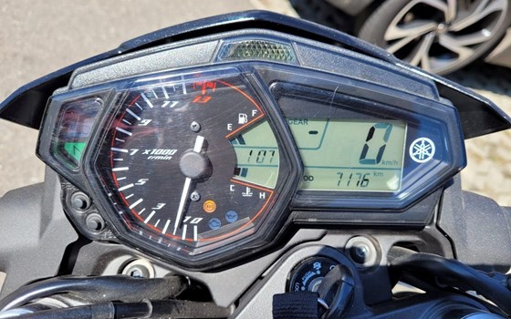 Motorrad Occasion Yamaha MT-03 - Bild 5