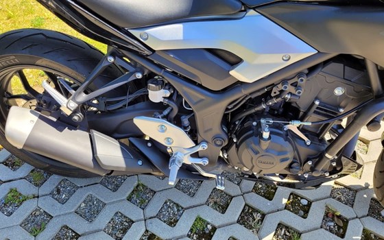 Motorrad Occasion Yamaha MT-03 - Bild 8