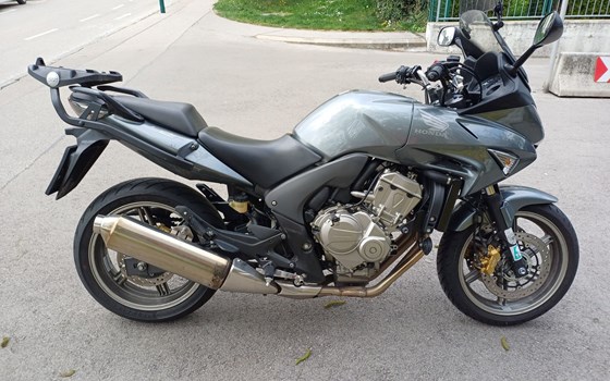 Gebrauchtmotorrad Honda CBF 600 S - Bild 2