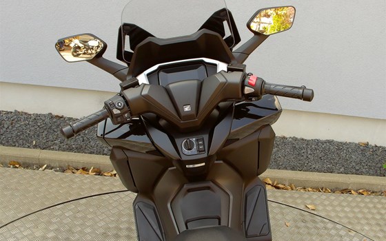 Neufahrzeug Honda Forza 350 - Bild 12