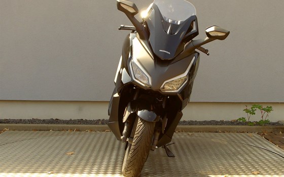 Neufahrzeug Honda Forza 350 - Bild 3