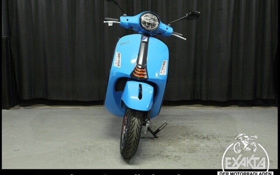 Neufahrzeug Vespa GTS 125 Super Sport - Bild 8