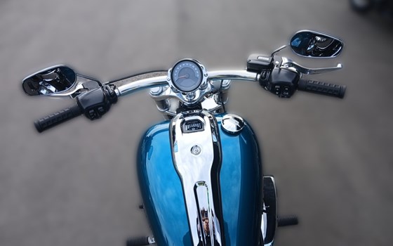 Neufahrzeug Harley-Davidson Softail Breakout FXBR - Bild 12