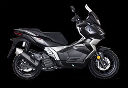 Neumotorrad Voge SR1 ADV 125 ABS TCS