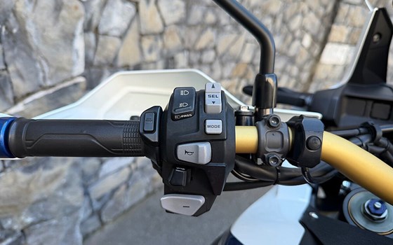 Gebrauchtmotorrad Honda CRF1000L Africa Twin - Bild 9