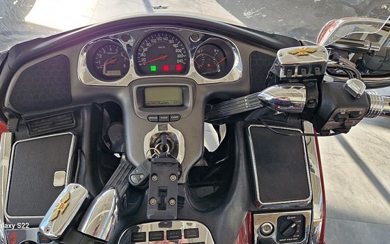 Gebrauchtmotorrad Honda GL 1800 Goldwing - Bild 4