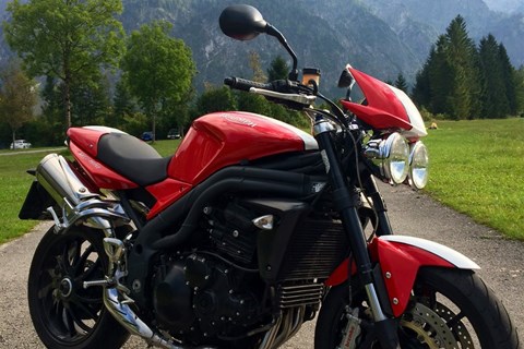 Top Nakedbikes - halber Preis wie moderne Powernakeds