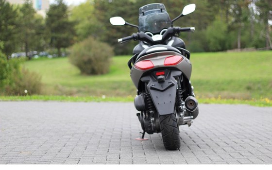 Gebrauchtmotorrad Yamaha X-Max 250 - Bild 5
