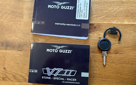 Gebrauchtmotorrad Moto Guzzi V7 II Stone - Bild 12