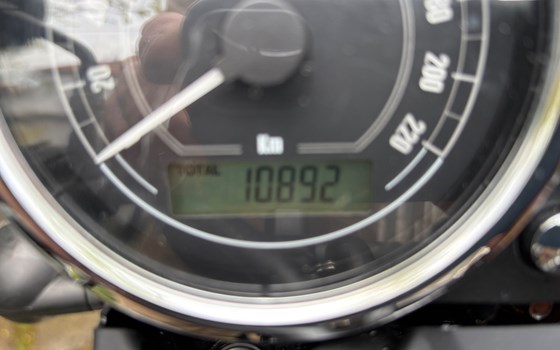 Gebrauchtmotorrad Moto Guzzi V7 II Stone - Bild 17