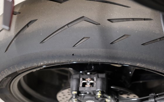 Gebrauchtmotorrad Aprilia Tuono 660 Factory - Bild 15