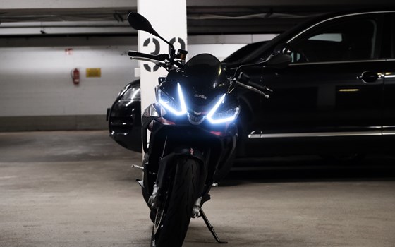 Gebrauchtmotorrad Aprilia Tuono 660 Factory - Bild 3