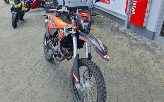 Gebrauchtmotorrad Beta RR 125 4T - Bild 7