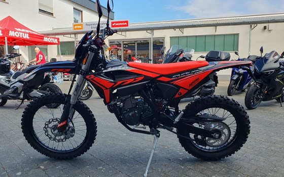 Gebrauchtmotorrad Beta RR 125 4T - Bild 8