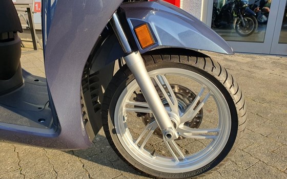 Gebrauchtmotorrad Honda SH350i - Bild 9