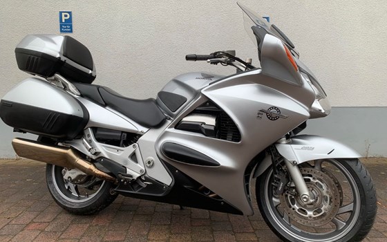 Gebrauchtmotorrad Honda ST 1300 Pan-European - Bild 1