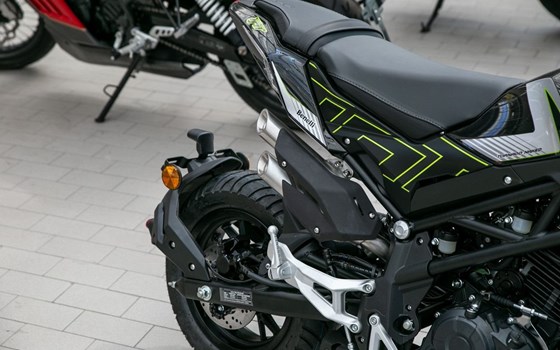 Neufahrzeug Benelli TnT 125 - Bild 7