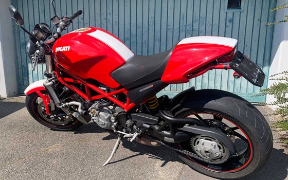 Motorrad Occasion Ducati Monster S4RS - Bild 2