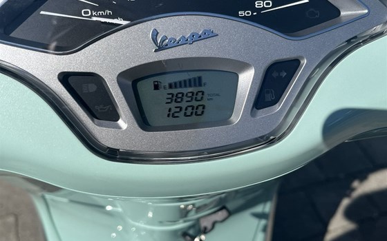 Gebrauchtmotorrad Vespa Primavera - Bild 3