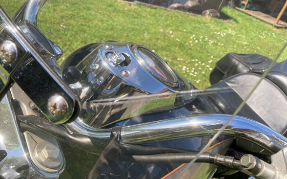 Gebrauchtmotorrad Kawasaki VN 1600 Classic - Bild 4