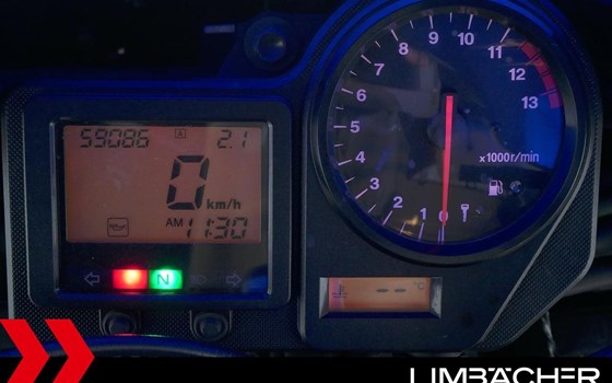 Gebrauchtmotorrad Honda CBR 900 RR Fireblade - Bild 12