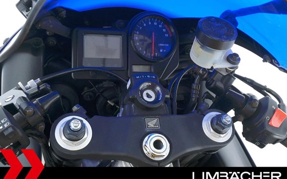 Gebrauchtmotorrad Honda CBR 900 RR Fireblade - Bild 21