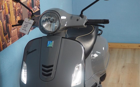 Gebrauchtmotorrad Vespa GTS 300 i.e. Super - Bild 14