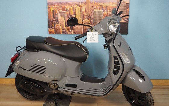 Gebrauchtmotorrad Vespa GTS 300 i.e. Super - Bild 15