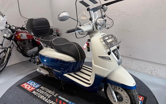 Gebrauchtmotorrad Peugeot Django 150 Allure - Bild 7