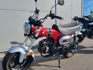 Honda Dax 125