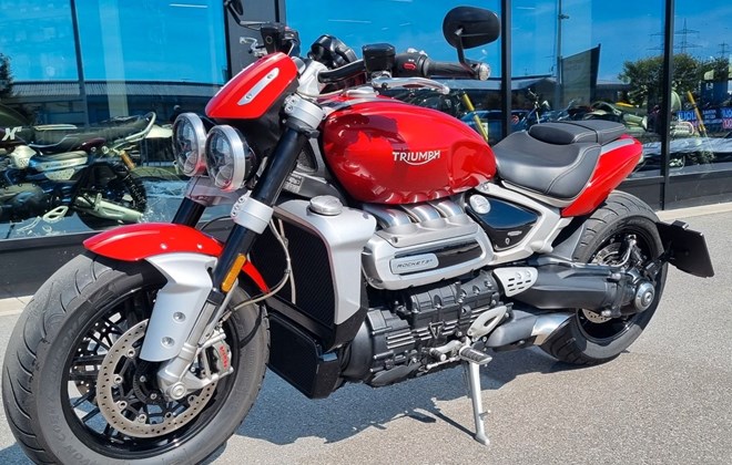 Triumph Rocket 3 R
