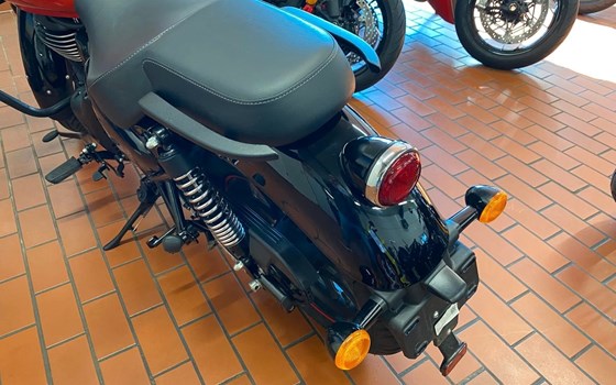 Gebrauchtmotorrad Royal Enfield Meteor 350 Stellar - Bild 4