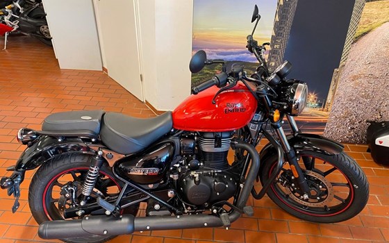 Gebrauchtmotorrad Royal Enfield Meteor 350 Stellar - Bild 9