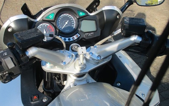 Gebrauchtmotorrad Yamaha FJR 1300 - Bild 10