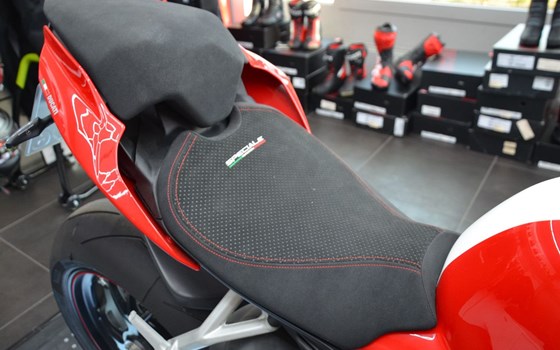 Gebrauchtmotorrad Ducati Panigale V4 Speciale - Bild 10