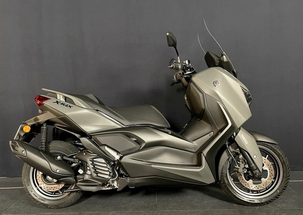 Yamaha XMAX 125 