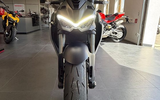 Gebrauchtmotorrad Ducati Streetfighter V2 - Bild 6